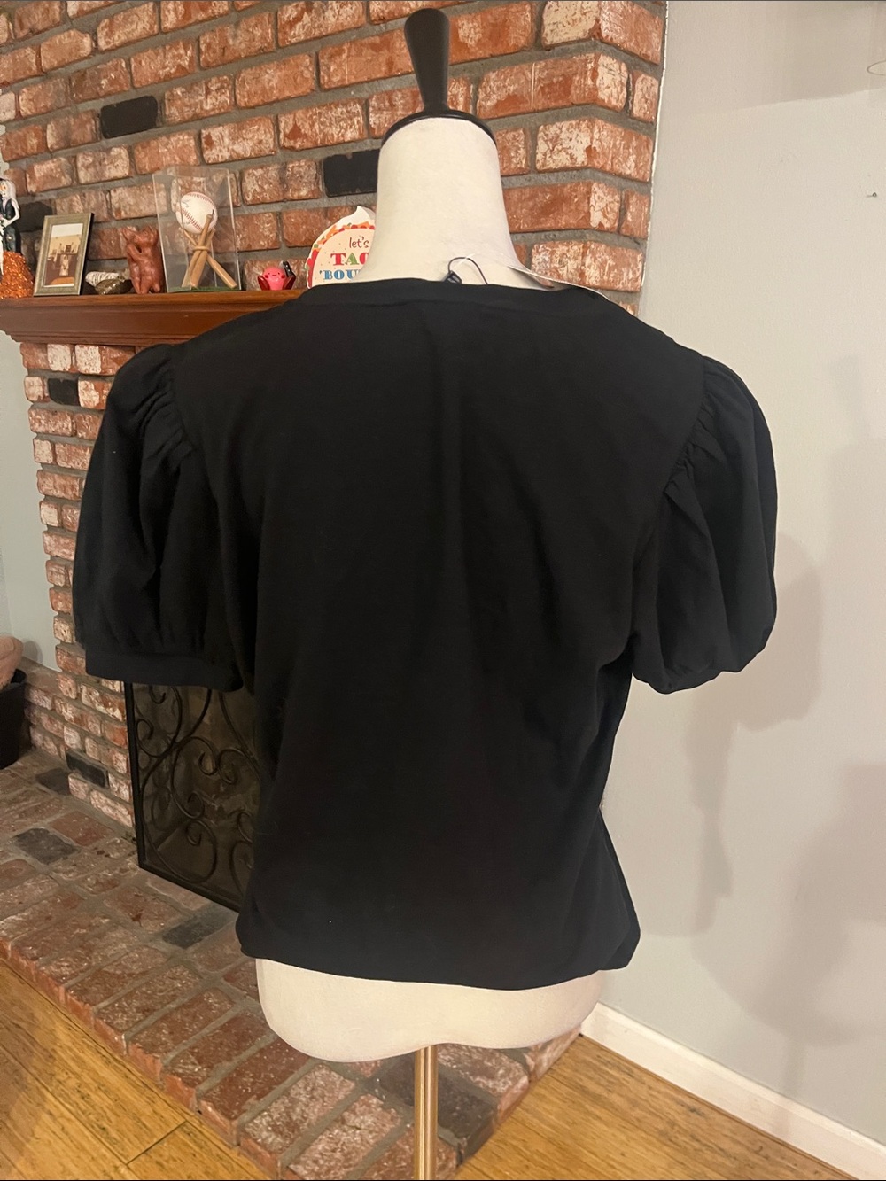 PAIGE $98 Matcha Black Puff Sleeve T-shirt - Picture 4 of 5